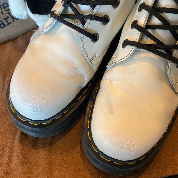 SOLD SOLD SOLD Dr Martens JADON Leather Boots 🤍🖤 - Picture 7 of 9